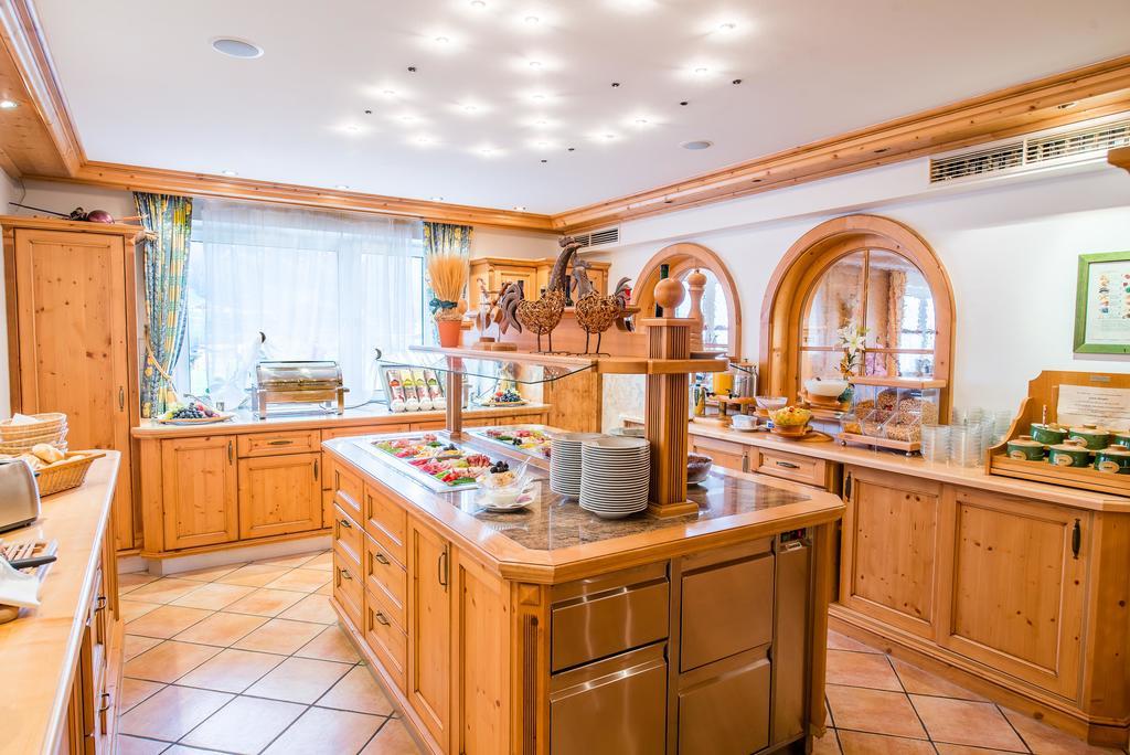 Hotel Grundlhof Брамберг ам Вилдкогел Екстериор снимка