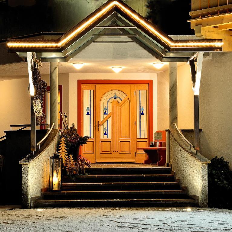 Hotel Grundlhof Брамберг ам Вилдкогел Екстериор снимка
